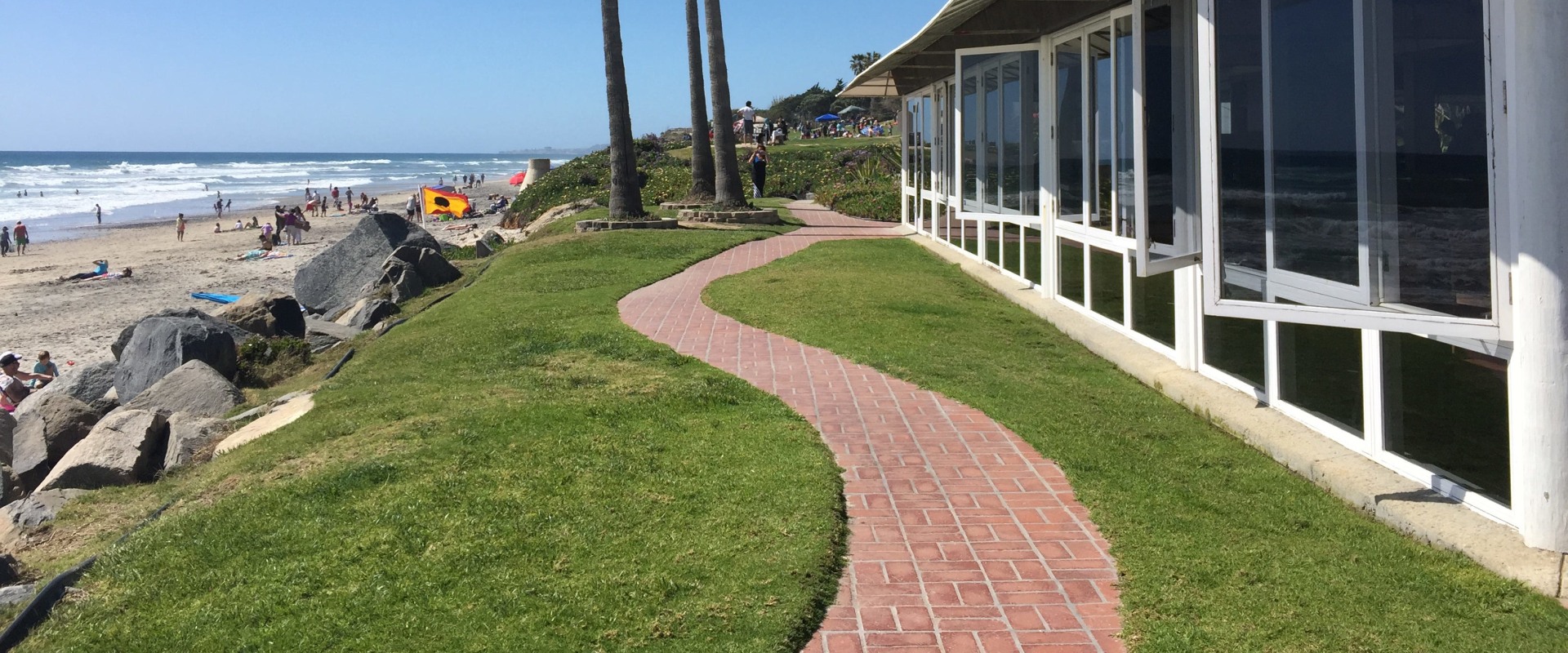 Beachfront Party Bars in San Diego County, CA